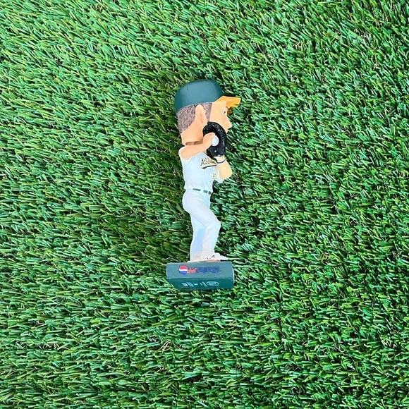 VTG 2006 BD&A Huston Street MLB Oakland Athletics A’s MLB Bobblehead IN BOX - Picture 6 of 16